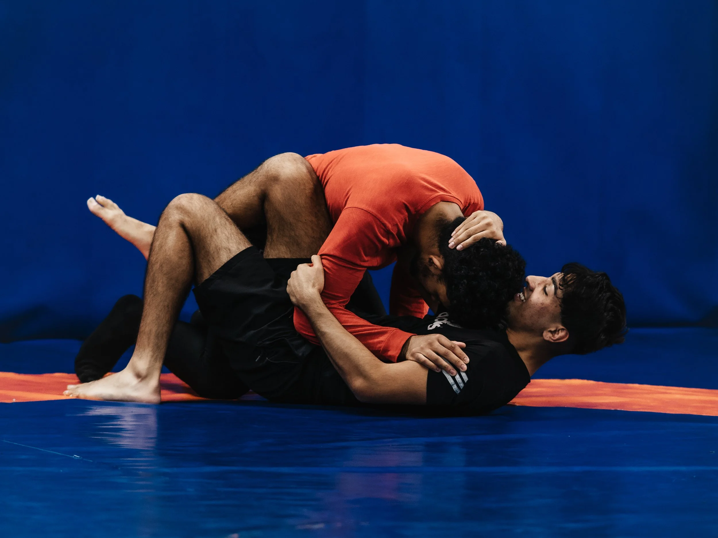 Unlocking the Secret of "The Guard": Why Fighting from Your Back is the Most Powerful Weapon in Brazilian Jiu-Jitsu 2025 2 Weapon in Brazilian Jiu-Jitsu